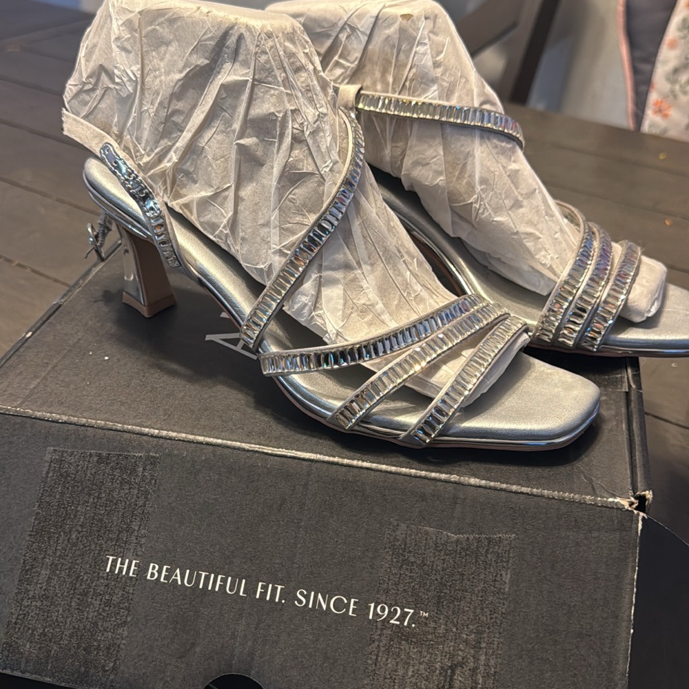 Naturalizer Silver Strappy Heels